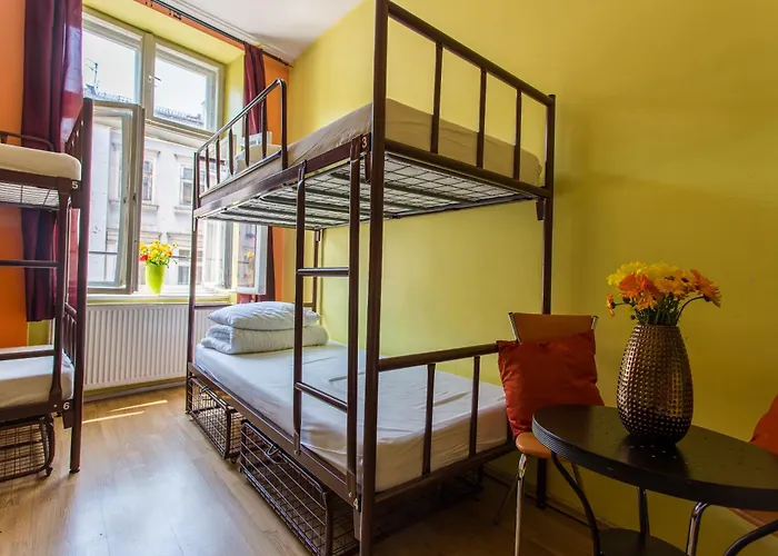 Let\'S Rock Party Hostel! Age Limit From 18 Until 40!