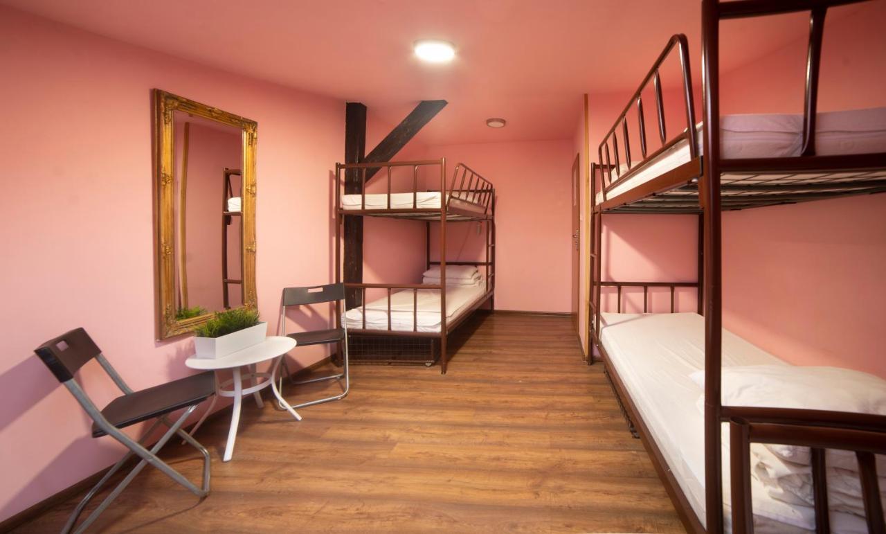 Let's Rock Party Hostel! Age Limit From 18 Until 40! * Cracovia